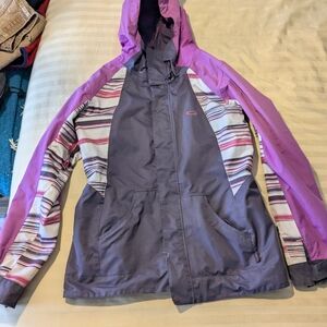 Oakley Size large Womens Shell